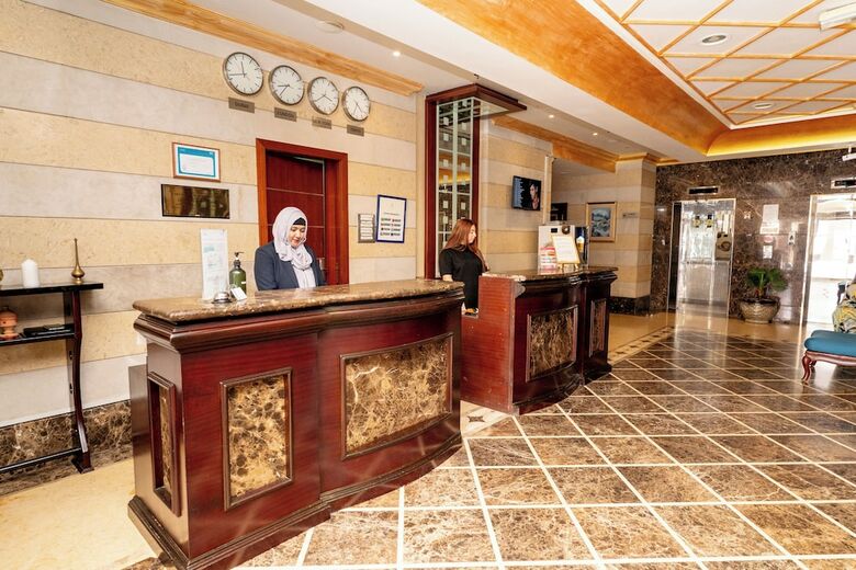 Al Raya Hotel Apartments