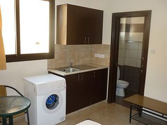 Hotel Tseri Budget Residences