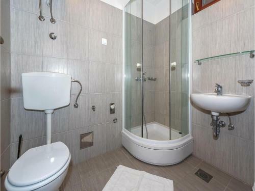One-bedroom Apartment In Bilice