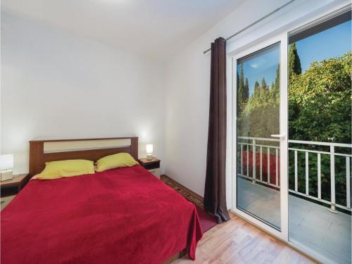 Two-bedroom Apartment In Blace