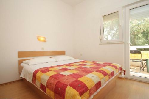 Apartment Bozava 8123b