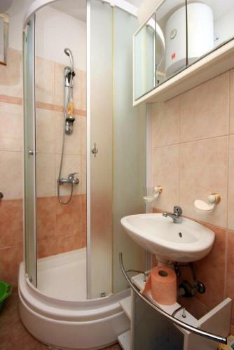 Apartments By The Sea Brna (Korcula) - 9139