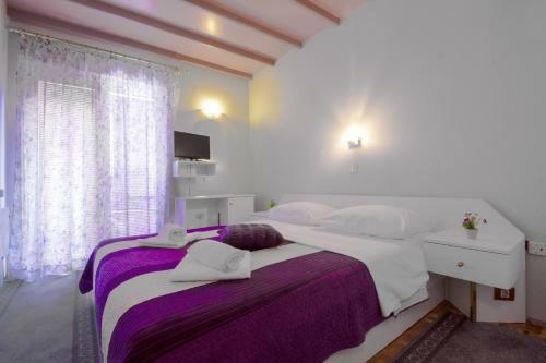 Hostal Pansion Zlatna Ribica