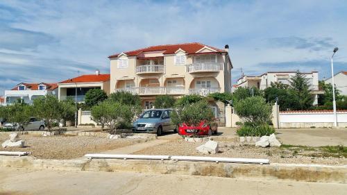 Apartment Brodarica 4194d