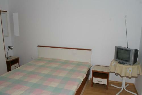 Apartments By The Sea Stanici (Omis) - 2775