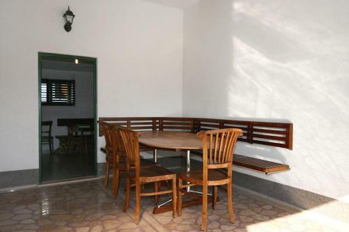Apartment Okrug Gornji 6067a