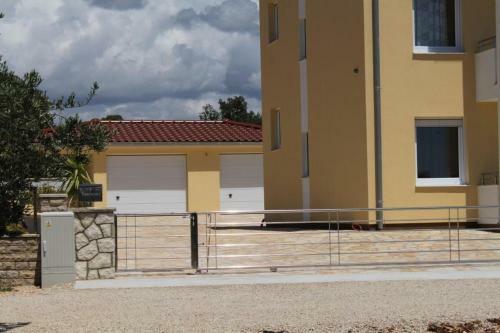 Apartment Biograd Na Moru 6438a