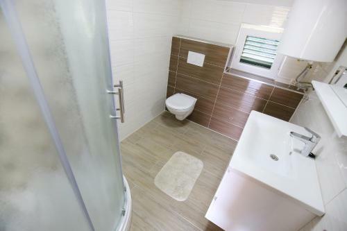 Villa Almond