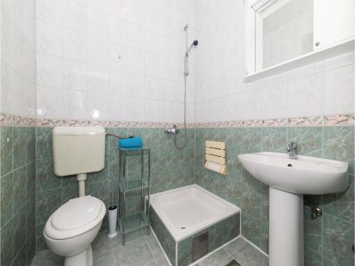 Holiday Home Divulje With Sea View 02