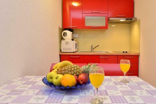Two-bedroom Apartment In Drage I