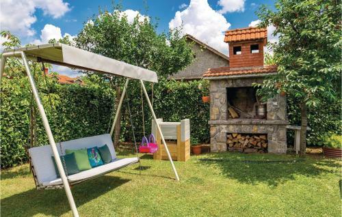 Two-bedroom Apartment In Drazice