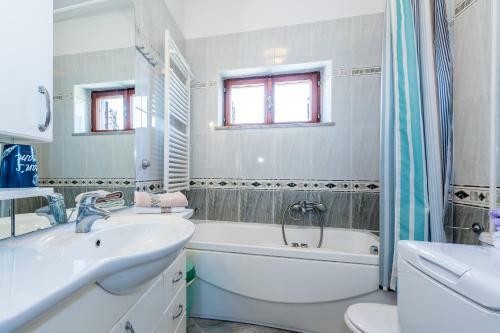 Apartment Promona Drni?