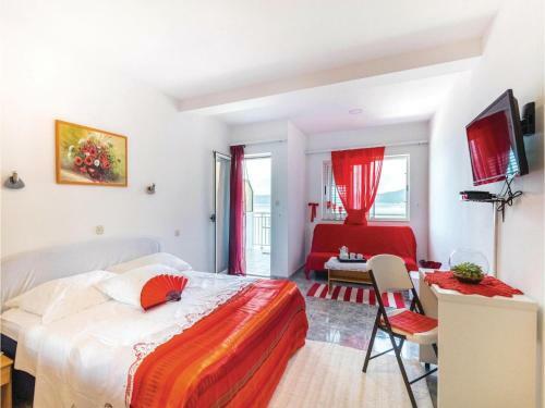 Four-bedroom Apartment In Duba