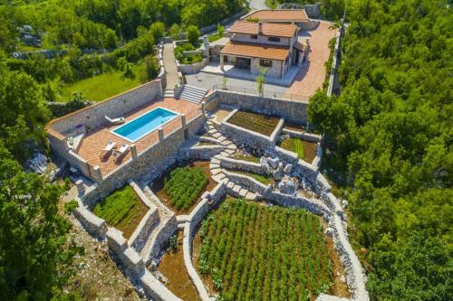 Luxury Villa Stone House Serenity