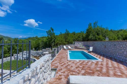 Luxury Villa Stone House Serenity