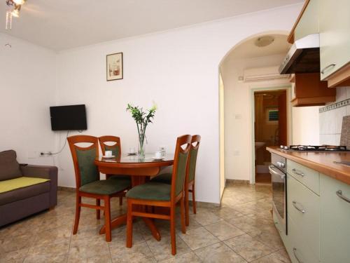 Apartment Damir