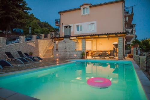 Apartments Villa Matea