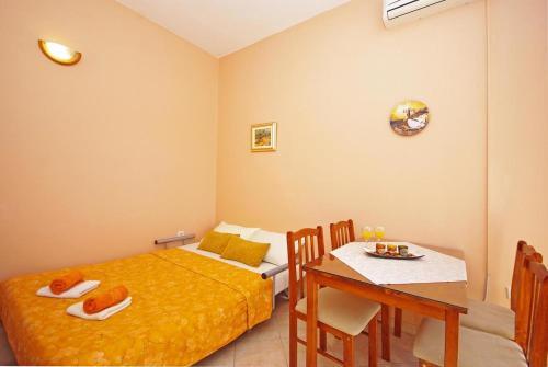 Apartment Zaton 15917b