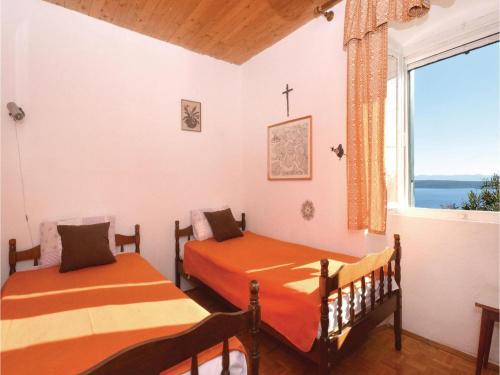 Holiday Home Zavala 05