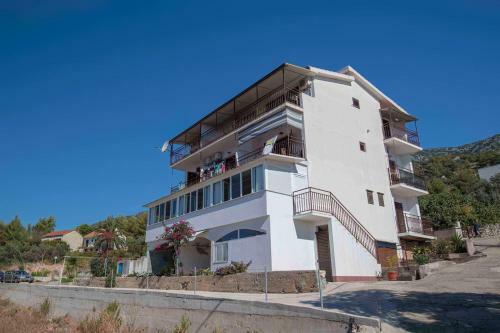 Apartment Zavala 8784b