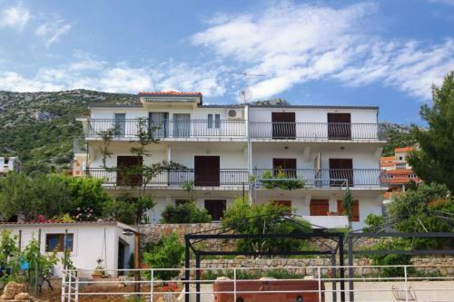 Apartment Zavala 8773b
