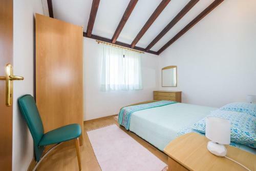 Apartment Zdrelac 12662b