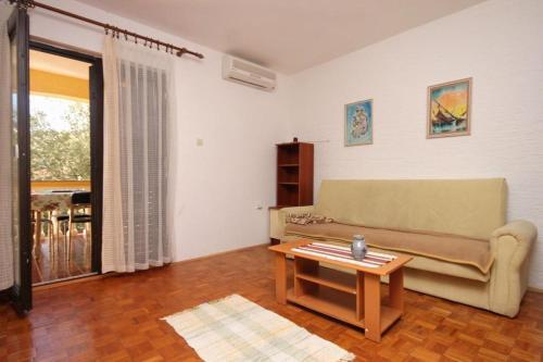 Apartments With A Parking Space Zdrelac (pasman) - 8201