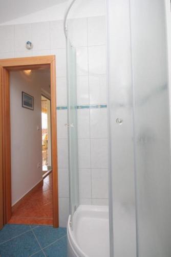Apartment Zdrelac 8285c