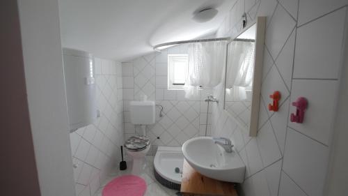Apartment Zdrelac 11260a