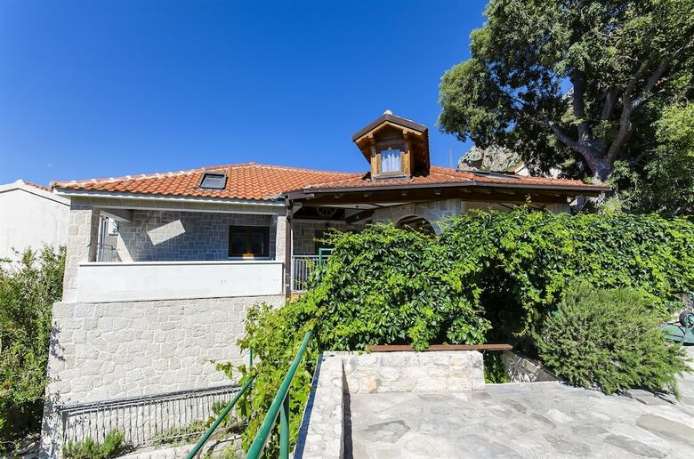 Villa Strnj