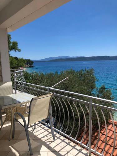 Apartments Maestral