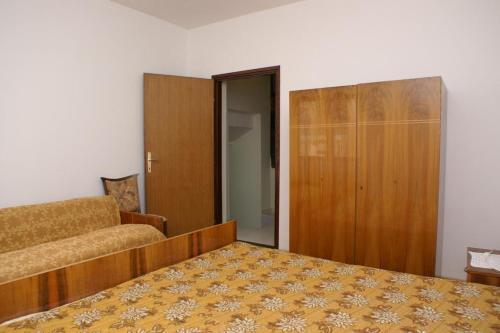 Apartment Zubovici 4065a