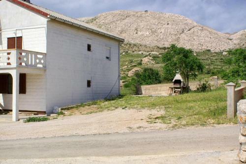 Apartment Metajna 4117a