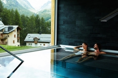 Hotel Nira Alpina
