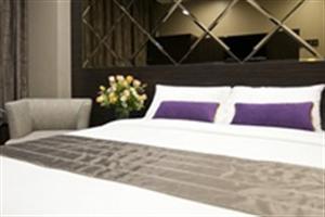 V Hotel Lavender