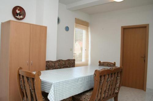 Apartment Zuljana 3164b