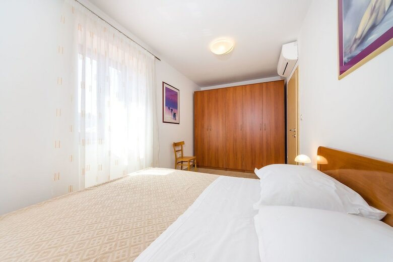 Apartments Grozdana