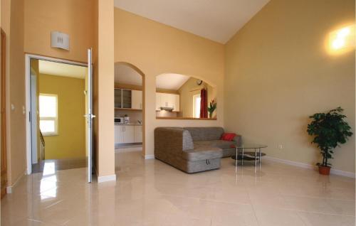 Holiday Home Srima Srima