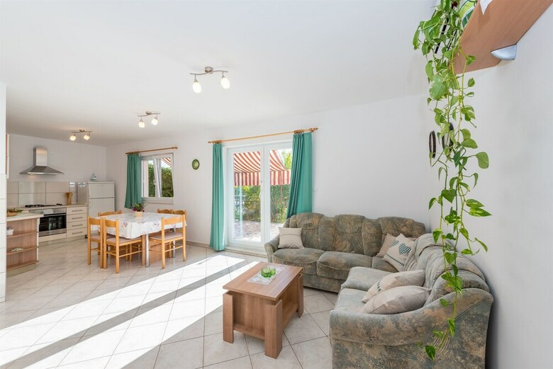 Apartment Ante