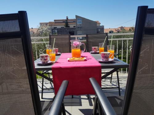 Apartmani Zori?