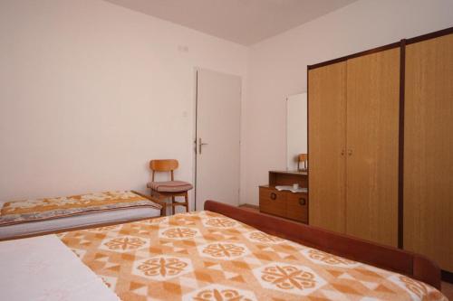 Apartment Stara Novalja 6301a