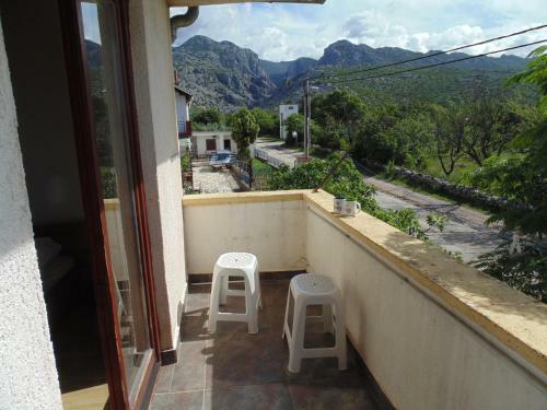 Apartments Cico Starigrad Paklenica