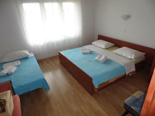 Apartments Cico Starigrad Paklenica