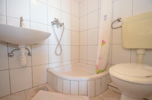 Apartments Cico Starigrad Paklenica