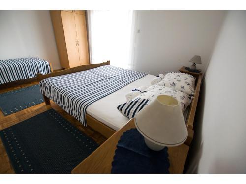 Apartments Tro?elj