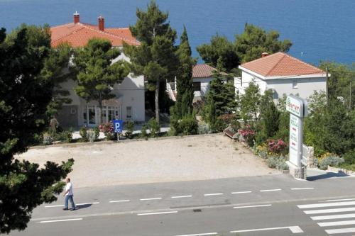 Hostal Twin Room Starigrad 3333h