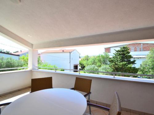 Apartment Davor
