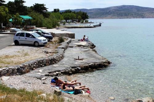 Hostal Triple Room Starigrad 11452f