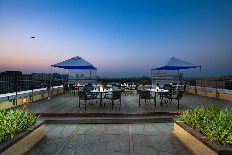 Hotel Dotw  -taj Club House