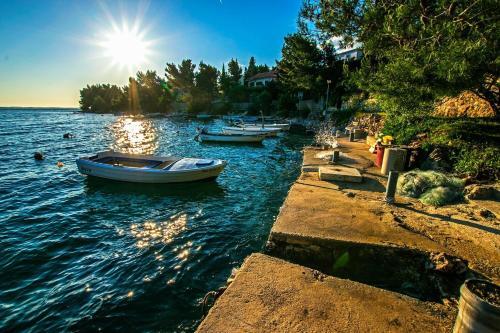 Apartment In Starigrad-paklenica 31206